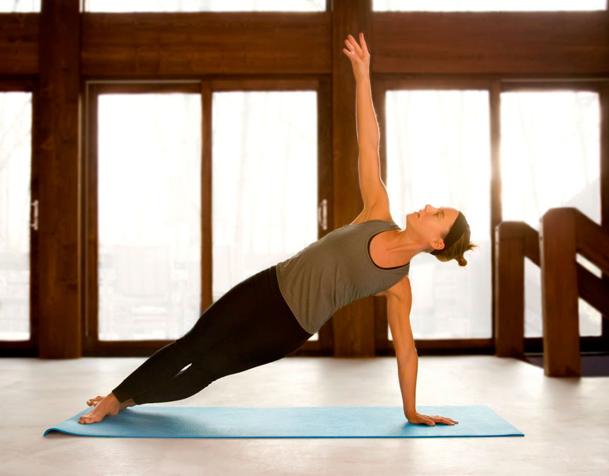 Aulas de pilates solo garantem melhora da força e flexibilidade