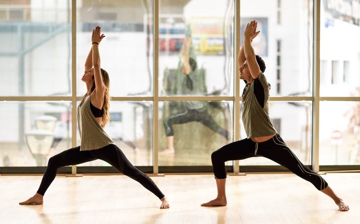 Posições de Yoga: 18 movimentos para utilizar nas aulas de Pilates