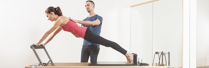 Como abordar o aluno na primeira aula de Pilates » +Q Pilates