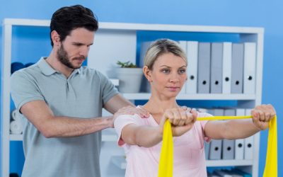 5 exercícios para trabalhar o fortalecimento de ombro