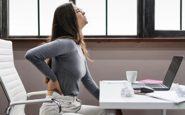 5 exercícios de Pilates para combater a dor na região lombar de forma inteligente